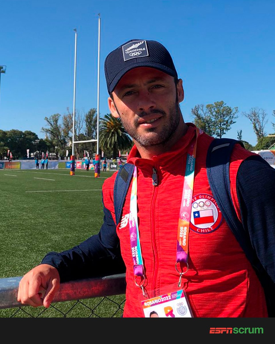 ScrumESPN's tweet photo. Hola, Joaquín. #Todeschini, hombre de @plazajewell, está en los Juegos Suramericanos de la Juventud como entrenador del seleccionado M18 de #Chile.

#Rosario2022 https://t.co/Ns77Y44iQb