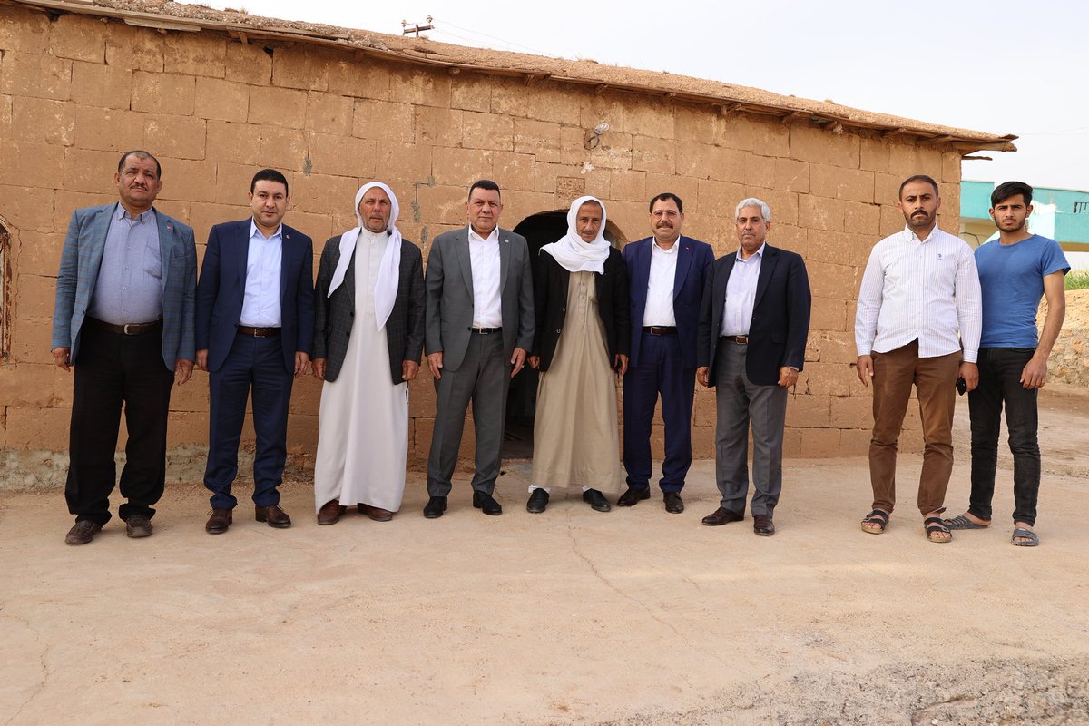 mahmutozyavuz's tweet photo. MHP Şanlıurfa Milletvekilimiz Sn.İbrahim Özyavuz ile beraber Eyyubiye İlçemizde Akmağara mahallesinde "Duyan" ailesine taziye ziyaretinde bulunduk.

Merhumeye Cenab-ı Allah'tan rahmet ailesine sabır ve başsağlığı diliyorum. https://t.co/DC2uCxdcVS