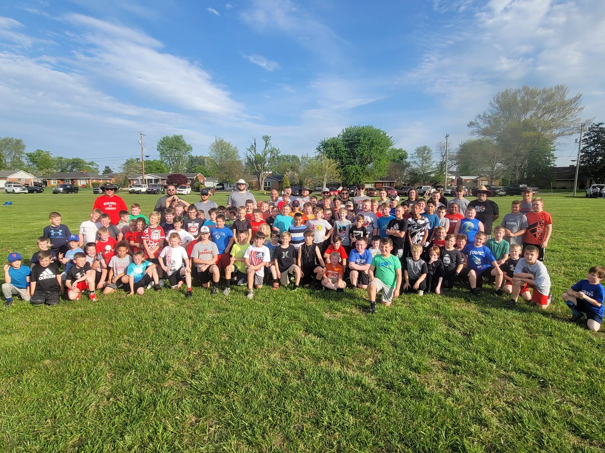 TC_Schools_KY's tweet photo. We had a great week of Youth Football Camp! Our coaches and players love investing in the future of Taylor County Athletics! 

#tcpride #gocards #tcyouthfootball #tcmade https://t.co/ES10H6QZga