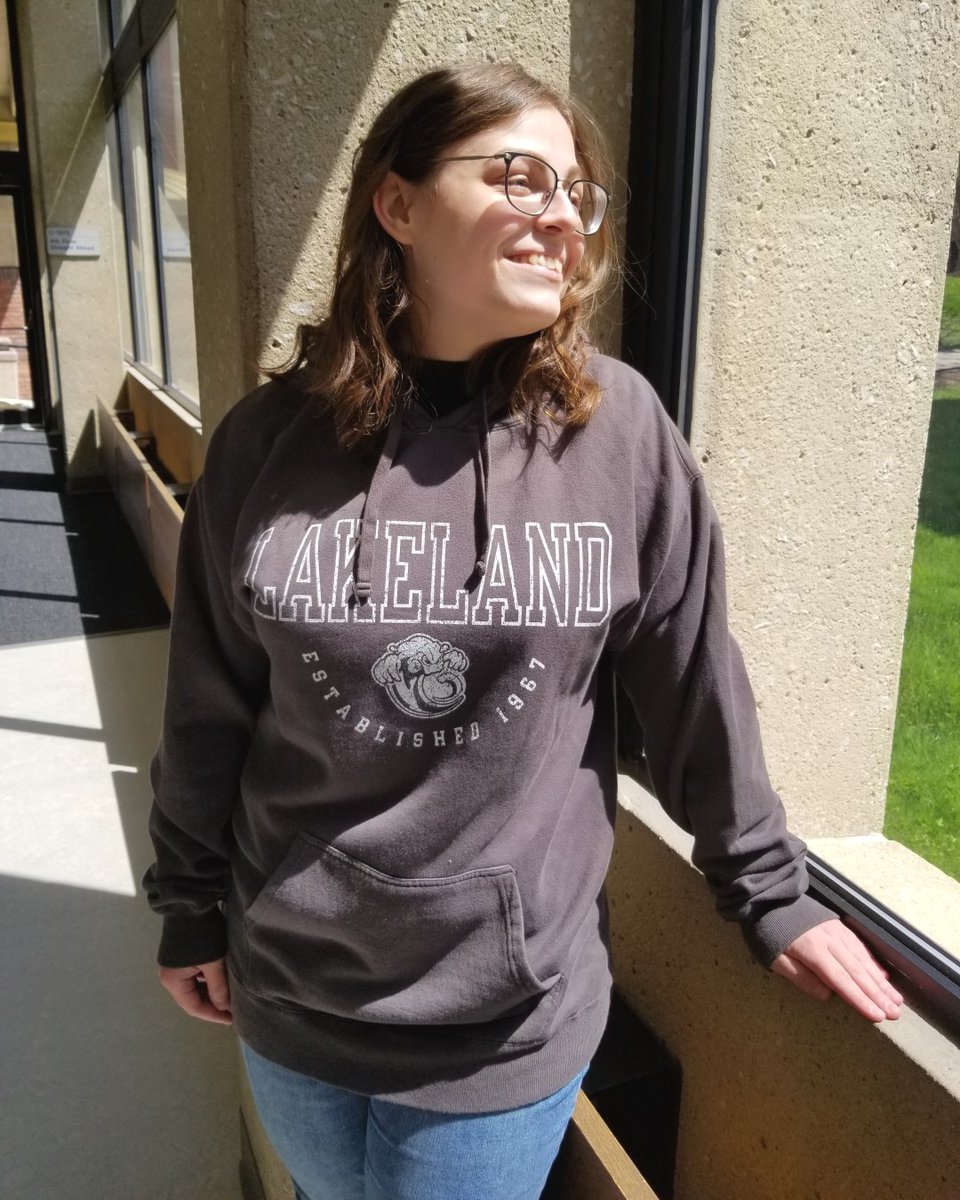 LCCBookstore's tweet photo. Let everyone see your Lakeland pride whether you’re coming or going with our Back Imprint Hoodies! Also available as longsleeve T-shirts

#lccbookstore #college #collegebookstore #collegelife #hoodie #bookstore https://t.co/hCz3nqMSmC