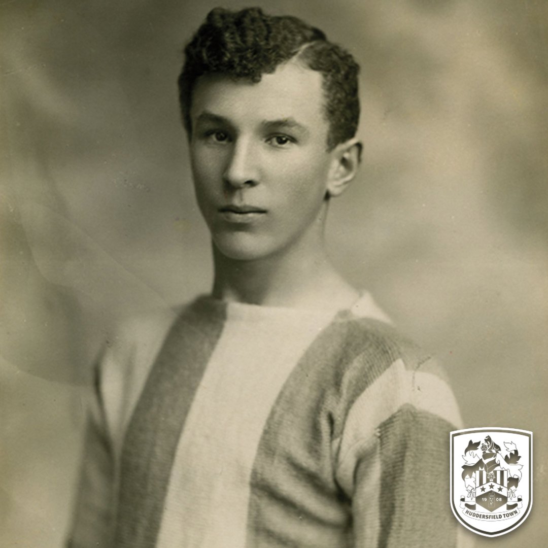 1️⃣0️⃣0️⃣ years ago today, at 4.23pm, Billy Smith scored the penalty that won us the FA Cup!

Smith made no mistake, sending the ball past James Mitchell, who had done his level best to distract the Town man with some notable antics on the line. 

#htafc