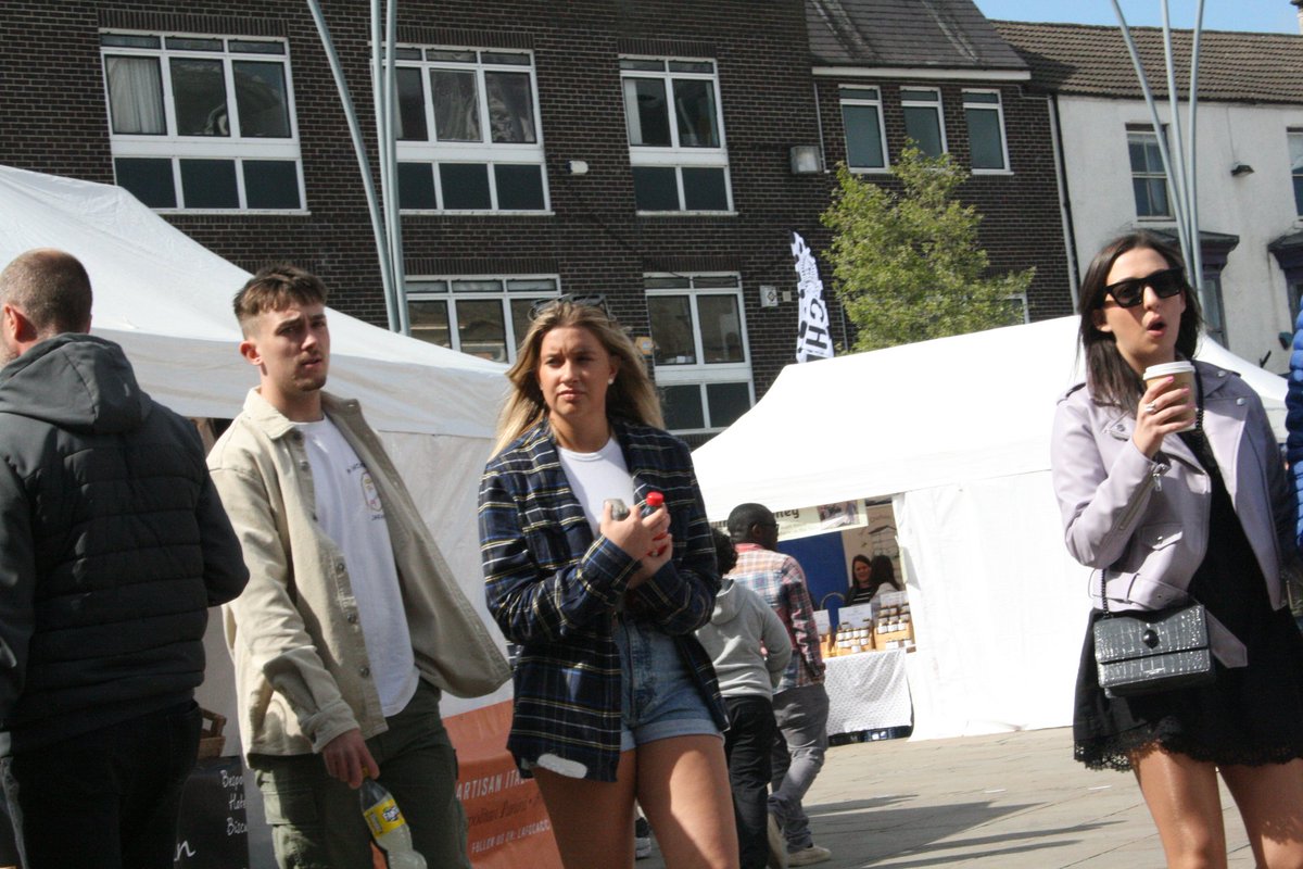 Photosbyjam's tweet image. A few more photos from last weekend&apos;s @BishFoodFest from a 4 year old viewpoint @Durham_2025 #durham2025 #kidseyeview #thefuturewebuild #noordinarycounty