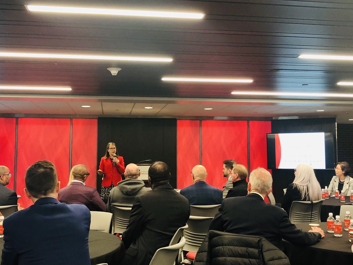 DrBrendaAH's tweet photo. Welcome to the @MSUMoorhead Foundation Board members on this exciting time on campus. We appreciate your ongoing support and leadership. #SpringBoardMeeting #DragonPride https://t.co/L2jIZAyEJW