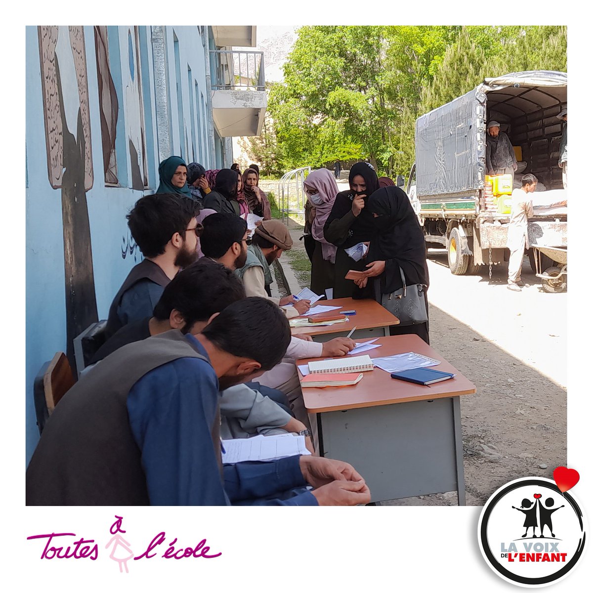 📣 <a href="/toutesalecole/">Toutes à l'école</a>  ET LA VOIX DE L’ENFANT ENGAGEES DANS LA LUTTE POUR LA SCOLARISATION DES JEUNES FILLES AFGHANES : RESTONS MOBILISES !

Retrouvez notre dernier communiqué de presse ⤵:
lavoixdelenfant.org/wp-content/upl…

#notrecombatcestleuravenir #scolarisation
<a href="/Monoprix/">Monoprix</a>