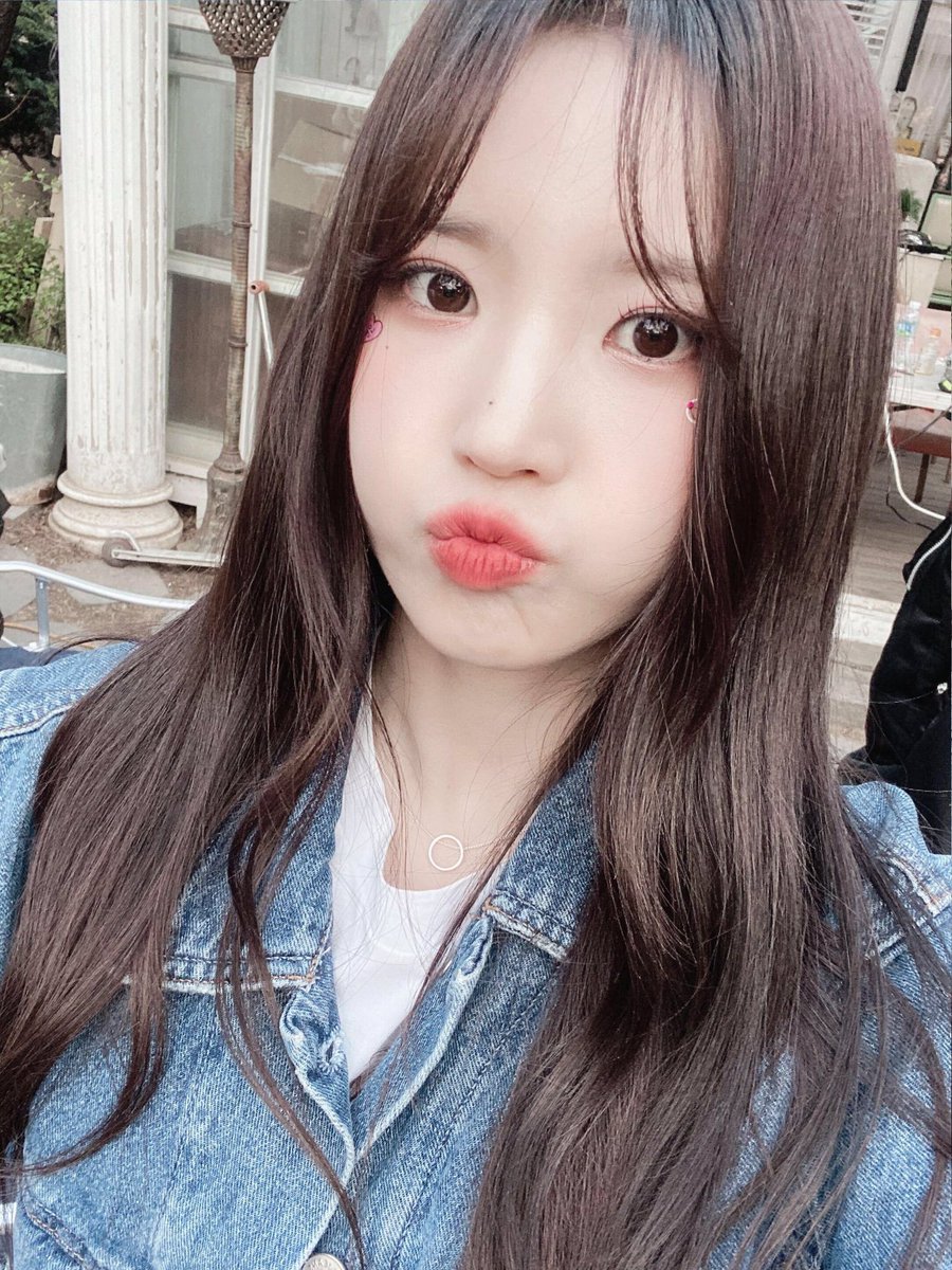 frmisarchive's tweet photo. hayoung weverse update https://t.co/C4PlN0MGjY