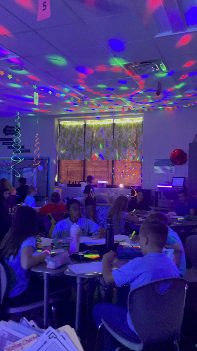 Ginger Landes tweet media