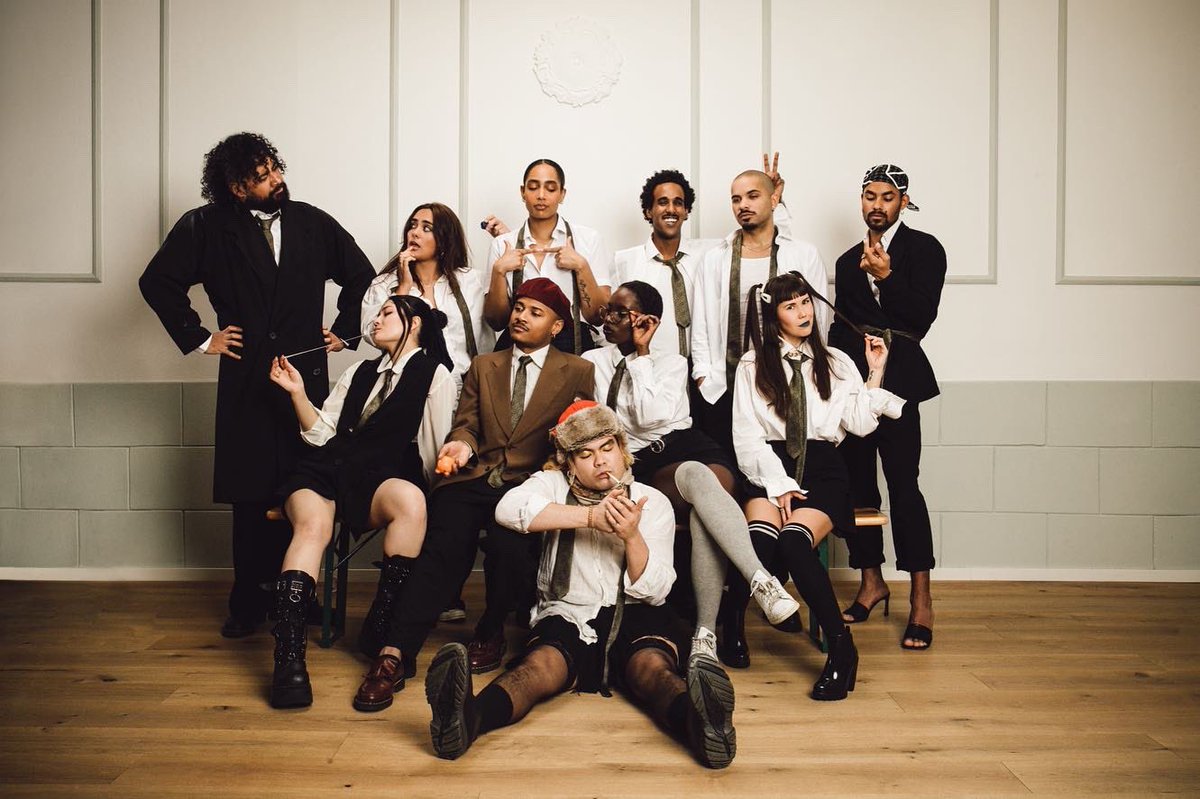 'it takes a village' is OUT!

firstly I want to thank every single person who gave time and energy to make this project a REALITY! The love is REAL. THIS ONE IS FOR BERLIN!

ffm.to/noahslee-it-ta…