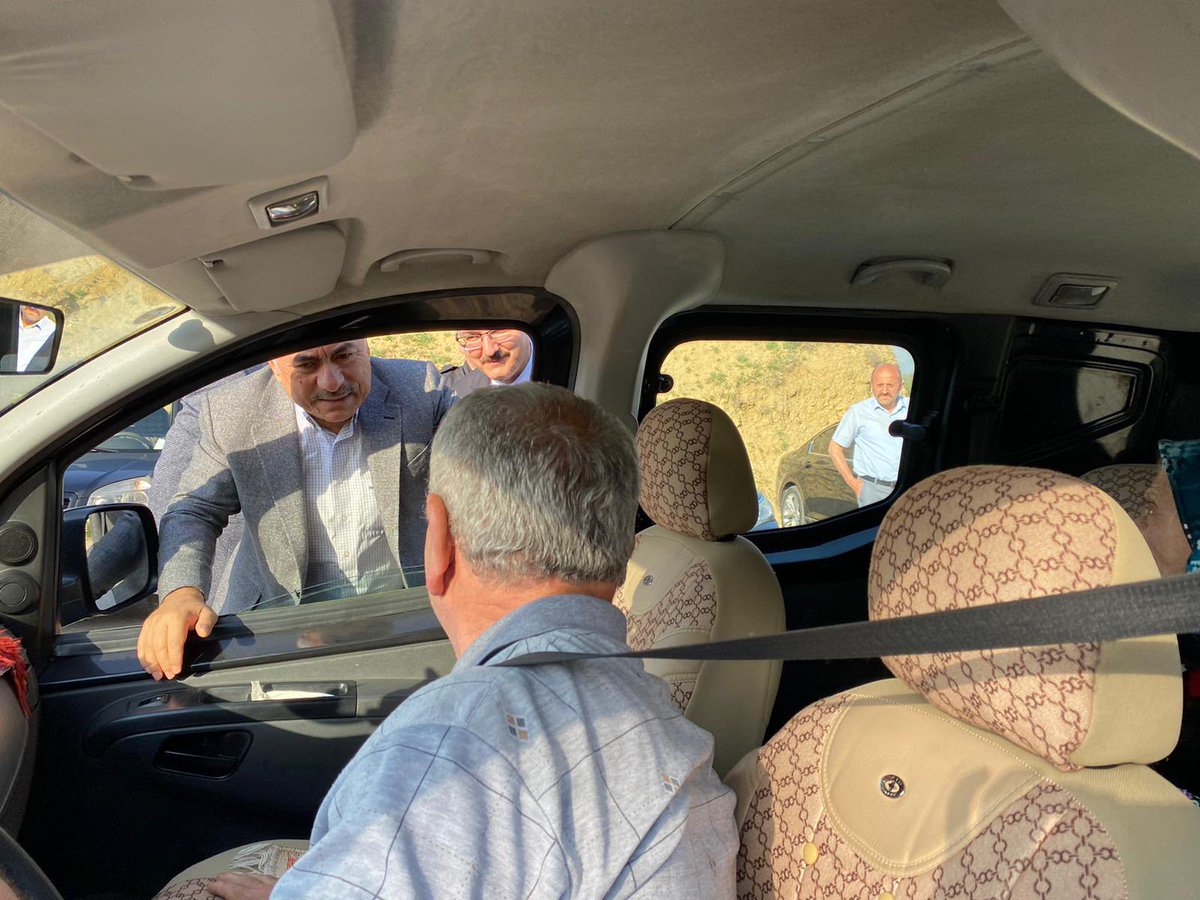 📍Sinop-Boyabat Yeşilyurt Jandarma Trafik Uygulama Noktası
Bayramınız
Kemerli
Olsun…
Huzurlu Bayramlar Türkiyem…