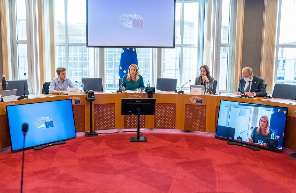 Tom Matthew tweet media