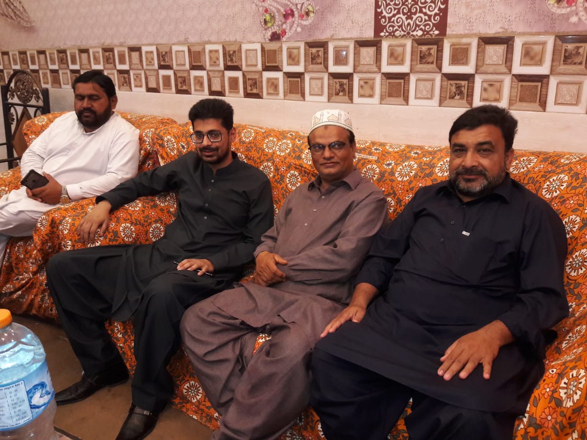 RizwanSherani44's tweet photo. #Hyderabad
Faisal Abdul Jabbar Khan attended the Iftar Party at Shahi Qilla Madina Palace Noorani Basti by Haji Khuda Bux Pathan.

#FaisalJabbarKhan
#PS67 #UC13 https://t.co/NA68LSvdI8