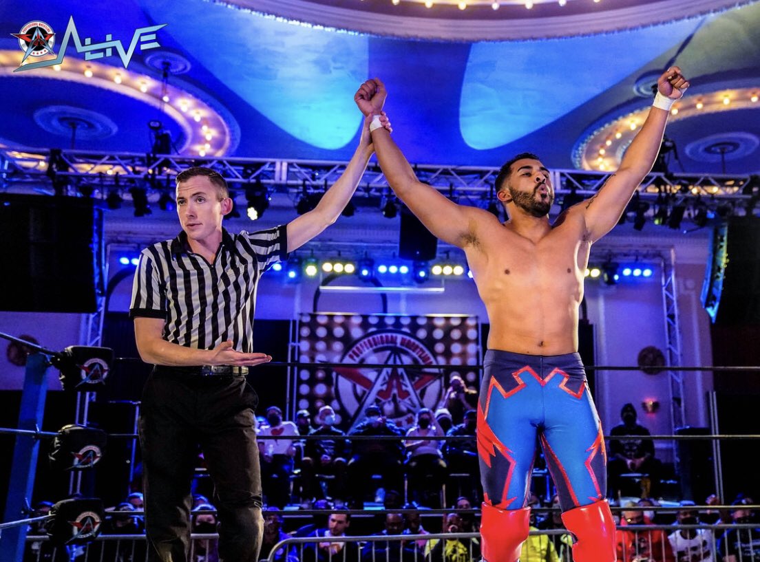 PerchXLV's tweet image. Today’s episode of @2heelsandaface featuring @StephenWolf309 is full of INSPIRATION + MOTIVATION!
…incredible journey and story 
🙌🏻💜  #CelebrateProWrestling 

📸 @cameraguygimmik