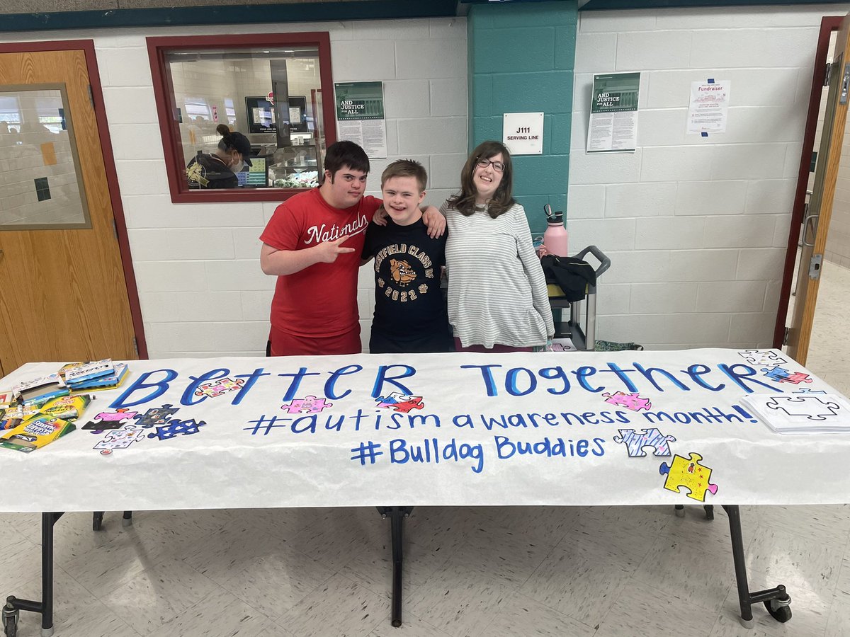 These buddies are excited to meet you today during all lunches! #bettertogether