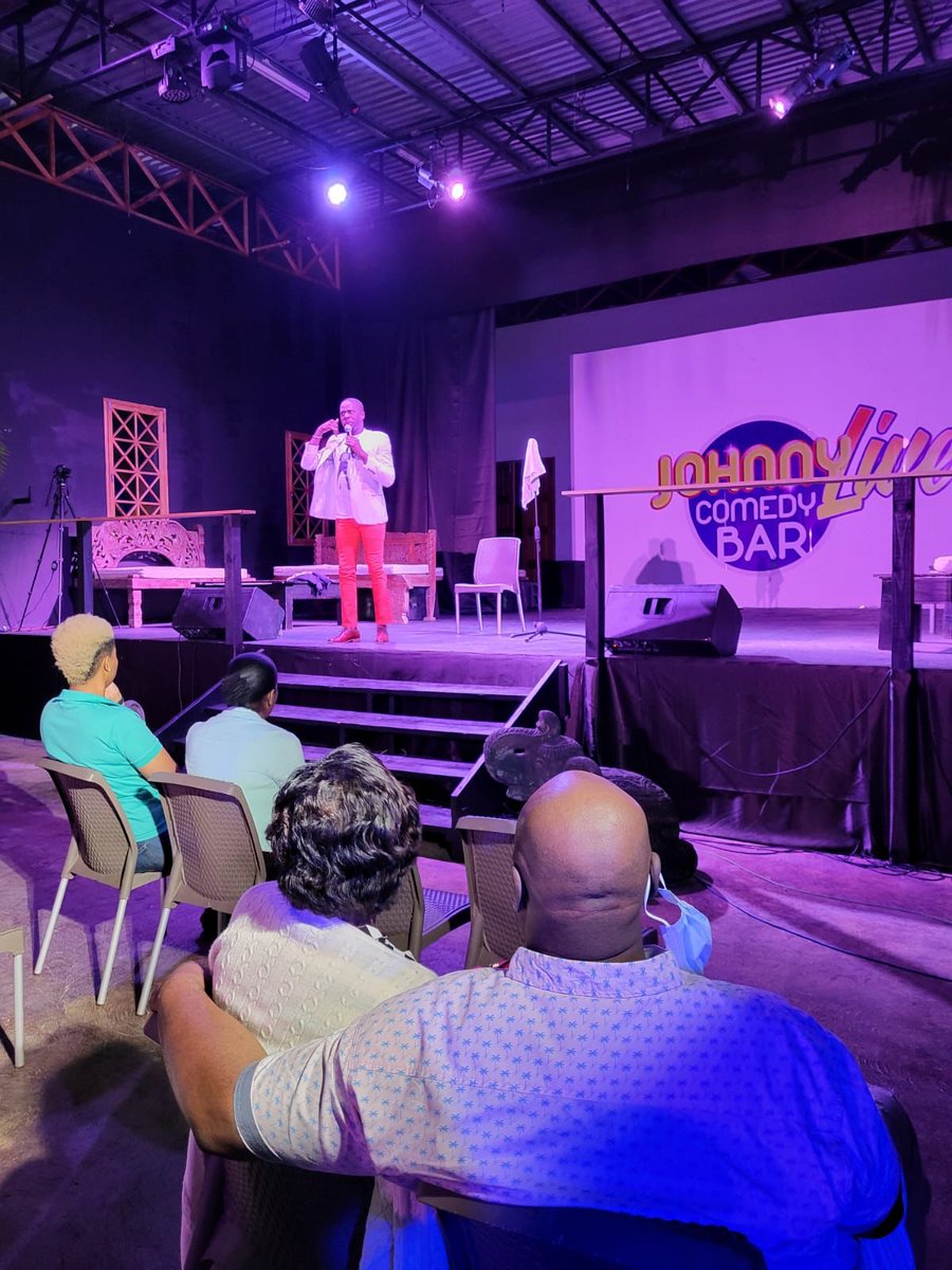 DahliaHarris's tweet image. Comedy Bus roll out! Oh man big up to everyone who turned out to support @_Johnnylive. Is a good look!