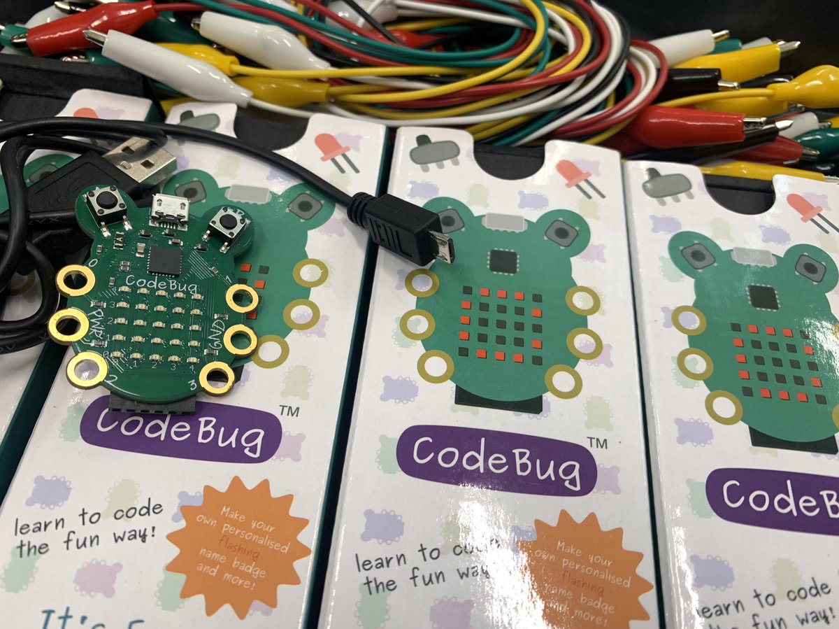 CofeSchool's tweet photo. Class 3 have been programming electronic name badges, using our #CodeBugs π©πΌβπ»We had to create algorithms, through tinkering and debugging, before downloading the program to our Code Bug π¨πΌβπ» It was great seeing our name in lights! π‘ https://t.co/QGm0fmwe86