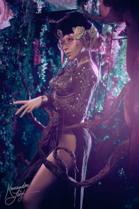 That scene from Evil Dead but make it romantic...?🤣  🌸Make a Strength check against my spell save DC<a href="/tag/gokuday"class="tags"><span>#gokuday</span></a><a href="/tag/%E6%82%9F%E7%A9%BA%E3%81%AE%E6%97%A5"class="tags"><span>#悟空の日</span></a>