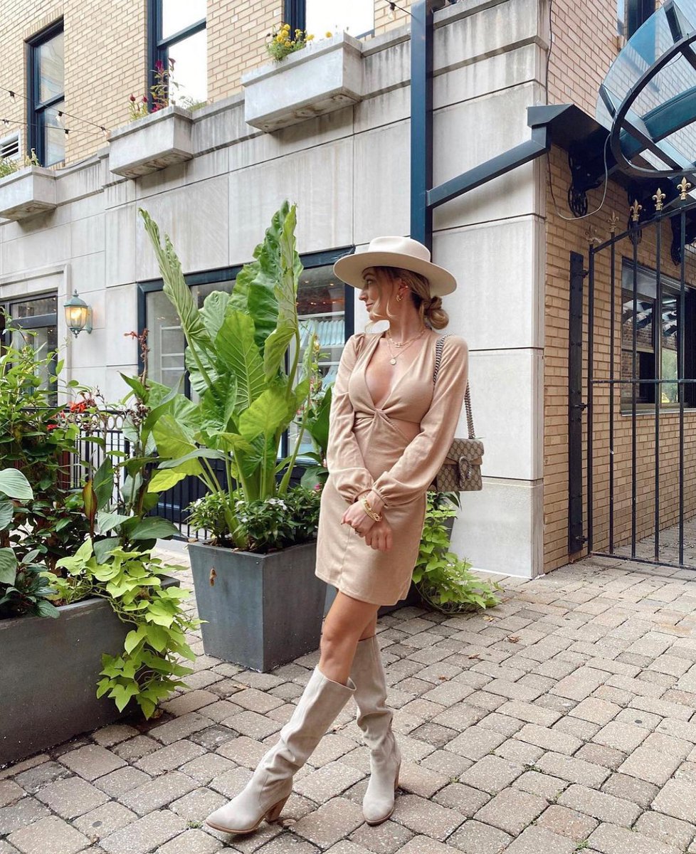 Maryland_Plaza's tweet image. Take in spring in the CWE. 🌿🌺📷 

A stay at the AC Hotel St. Louis Central West End is the perfect place to experience it up close. Staycations welcomed too! 

#ACHotelStLouis #CWE #StayAC #ExploreStLouis #ExploreCWE #VisitStLouis @thecwea