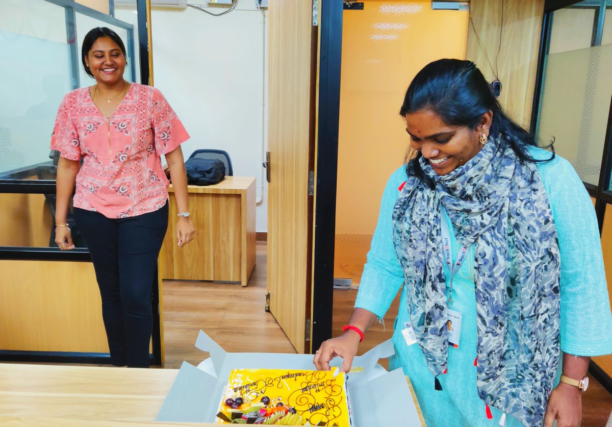 TrackDfect's tweet photo. TrackDfect Monthly Celebration - April Month Special ๐
reach us @ https://t.co/d0MD8XdzHq
#celebration #funfriday #TrackDfect #softwareengineer #software #testing #april22 #trackdfect #happybirthday #offshoresoftwaretesting #happy #happyoffice #weekend #weekendfun https://t.co/MNiy3Pidyk