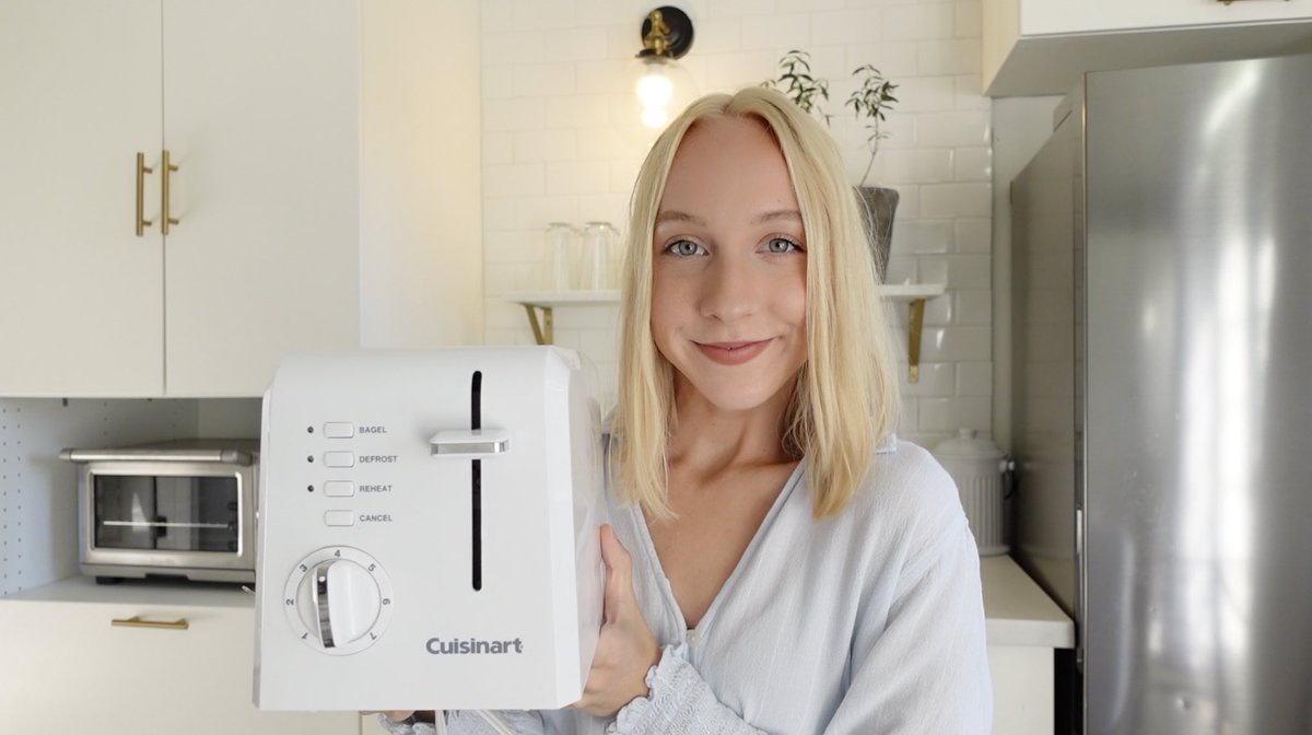 itsmaddybeard's tweet photo. Excited to share that the video I created with @envato @tutsplus is live!! It’s such a fun one! I go through 8 usability heuristics… using a toaster 🙃🍞 Watch it over on their channel👇
https://t.co/lg0hS8rmex https://t.co/cNO1Ejhn3n