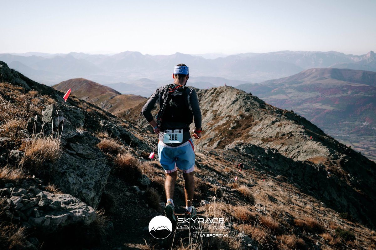 🔜👟 J-6 avant la Skyrace Des Matheysins et le prochain live sur 100% Outdoor ! 👟

Toutes les infos de la course ici 👉 trailpei.run/course/skyrace…

📸© Justin Galant

#Skyrace #100OutdoorTV