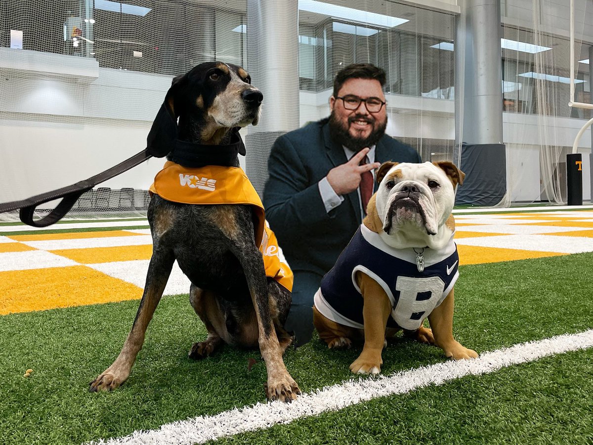 AlexEdCarter's tweet image. I am so thrilled to announce that this Fall I will be joining the faculty at Butler University as an Assistant Professor of Strategic Communication!
I cannot express how excited I am for this opportunity, and I am looking forward to this awesome new chapter!
@ButlerCCom @butleru