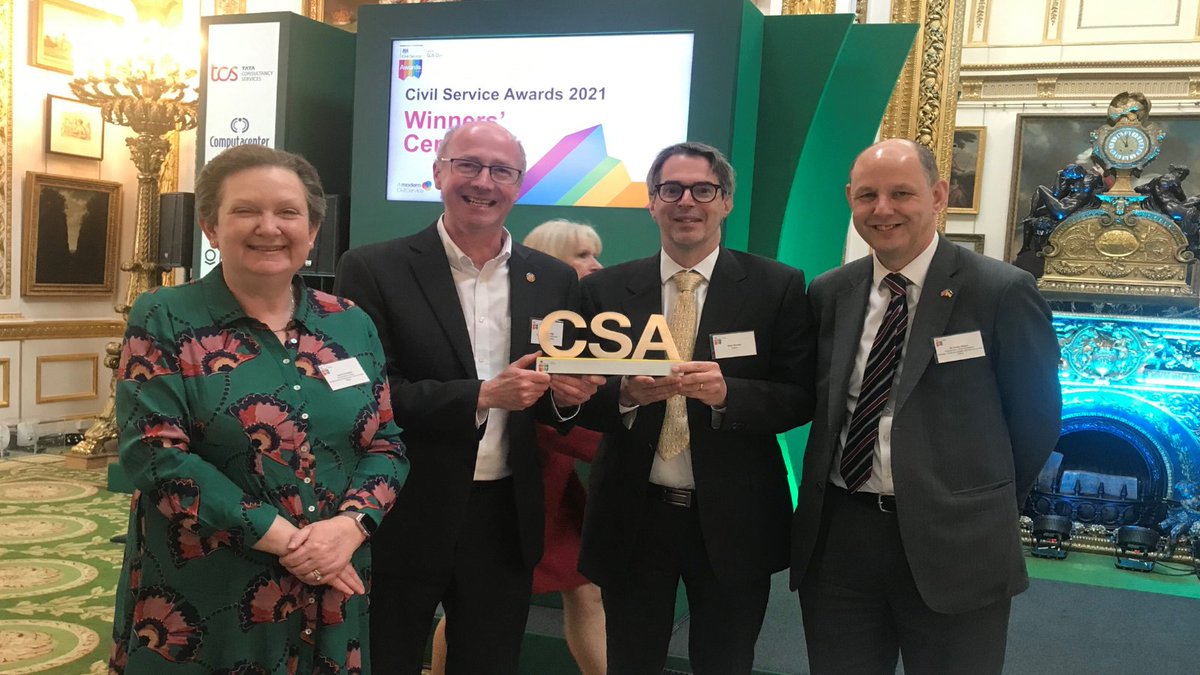 FCDOResearch's tweet photo. Delighted to collect the Civil Service Award for Productive Partnerships for @energiseafrica together with @Energy4Impact David Woolnough and Perm Sec @PhilipRBarton representing @FCDOGovUK. #TransformingEnergyAccess @FCDOClimate https://t.co/78qsjnVYzt