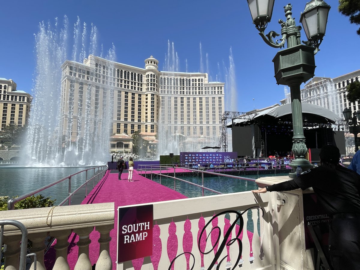 It’s Day 2 of the Draft! 🏈

This year’s NFL Draft Experience covers multiple locations along the Vegas strip and XPression Tessera, Carbonite Mosaic, Ultrix, OpenGear, TallySystems and DashBoard are tying it all together.

Learn more!
👉 ross.video/38y8D1J

📷: <a href="/sportsvideo/">Sports Video Group</a>