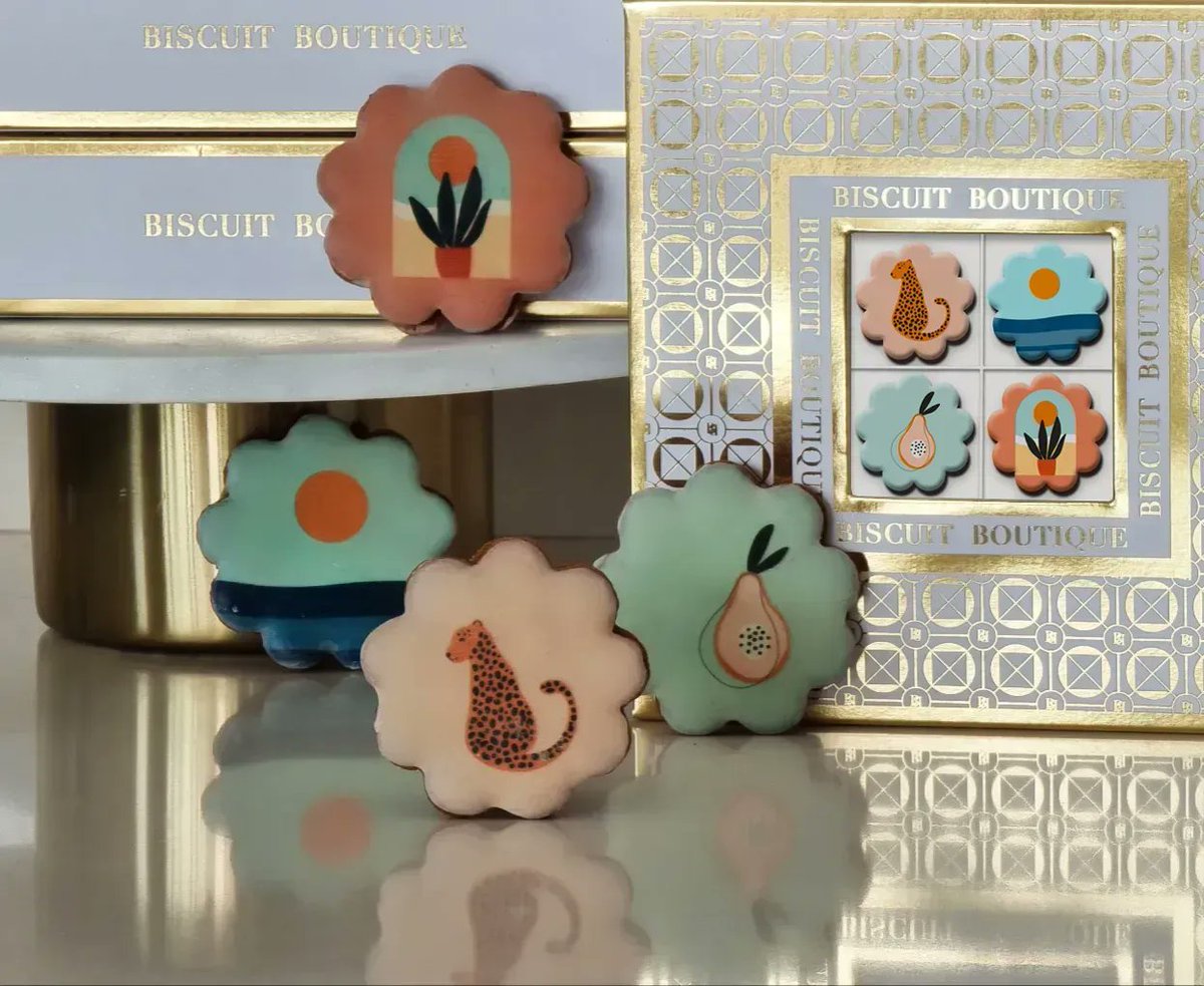 ✨ Selfridges Exclusive designs of our new Speculoos Biscuits are soon available at <a href="/Selfridges/">Selfridges</a> Oxford Street.🎉  Visit their Food Hall to taste and choose your favourite from next week.🤩  Alternatively please visit our webshop for delivery direct to you 💛  #BiscuitBoutique