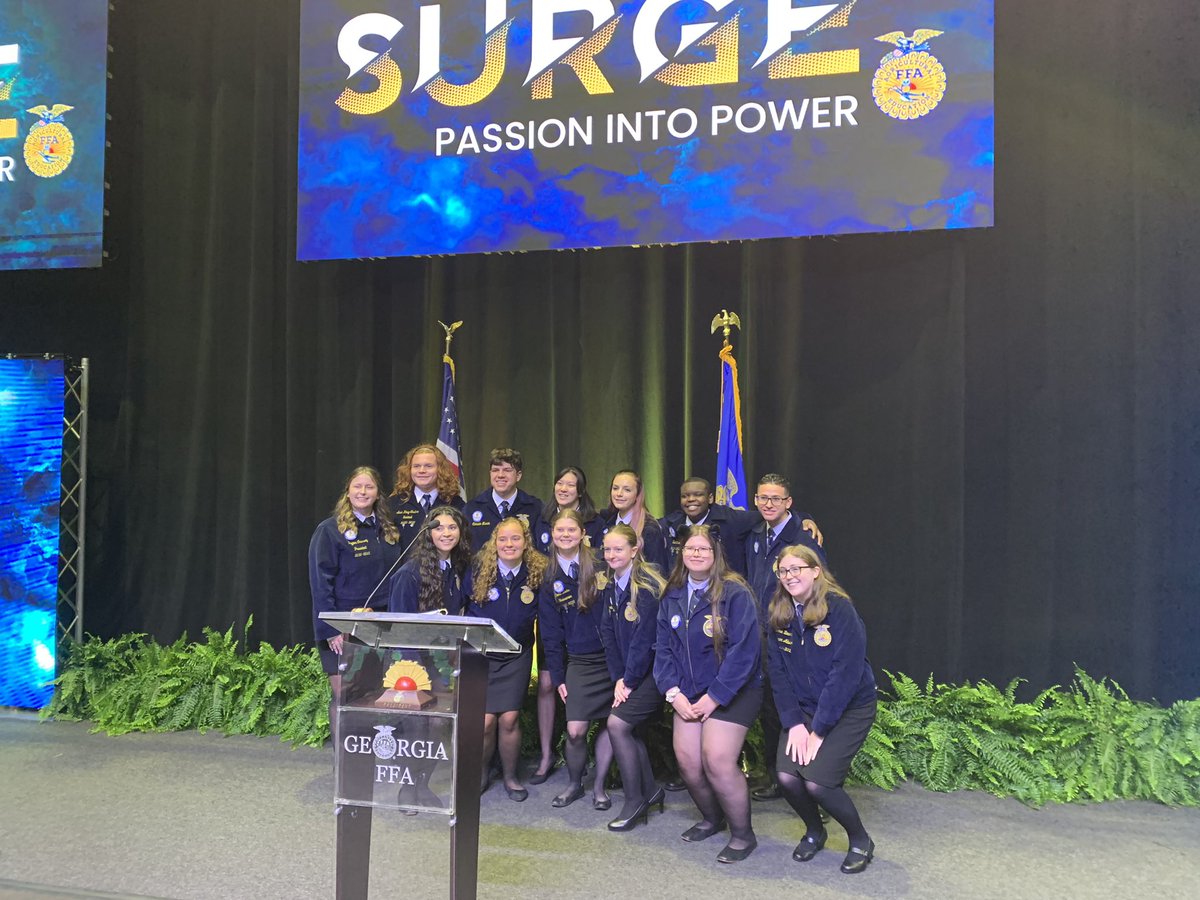 Islands_Sharks's tweet photo. This week we #FINishedStrong on #FFA Friday at Georgia FFA State Convention because we were Strong for each other. Congrats to our Gold FFA program and all of our student honorees and teachers #Peyton #Amelia #Alex #Chris #Kai #Abby #Teylor #Gracelyn @CTAE4SCCPSS @SCCPSS https://t.co/fusY6zyJ4I