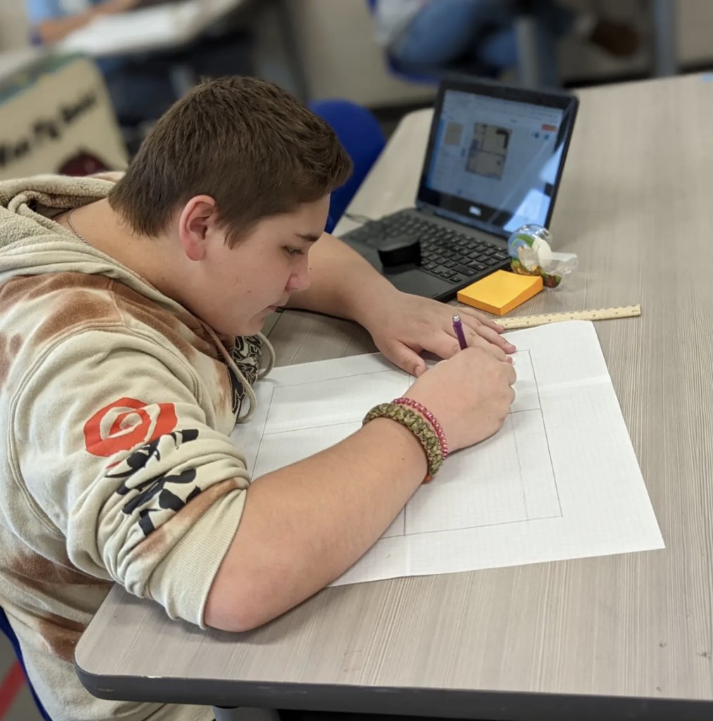 East End Middle School tweet media