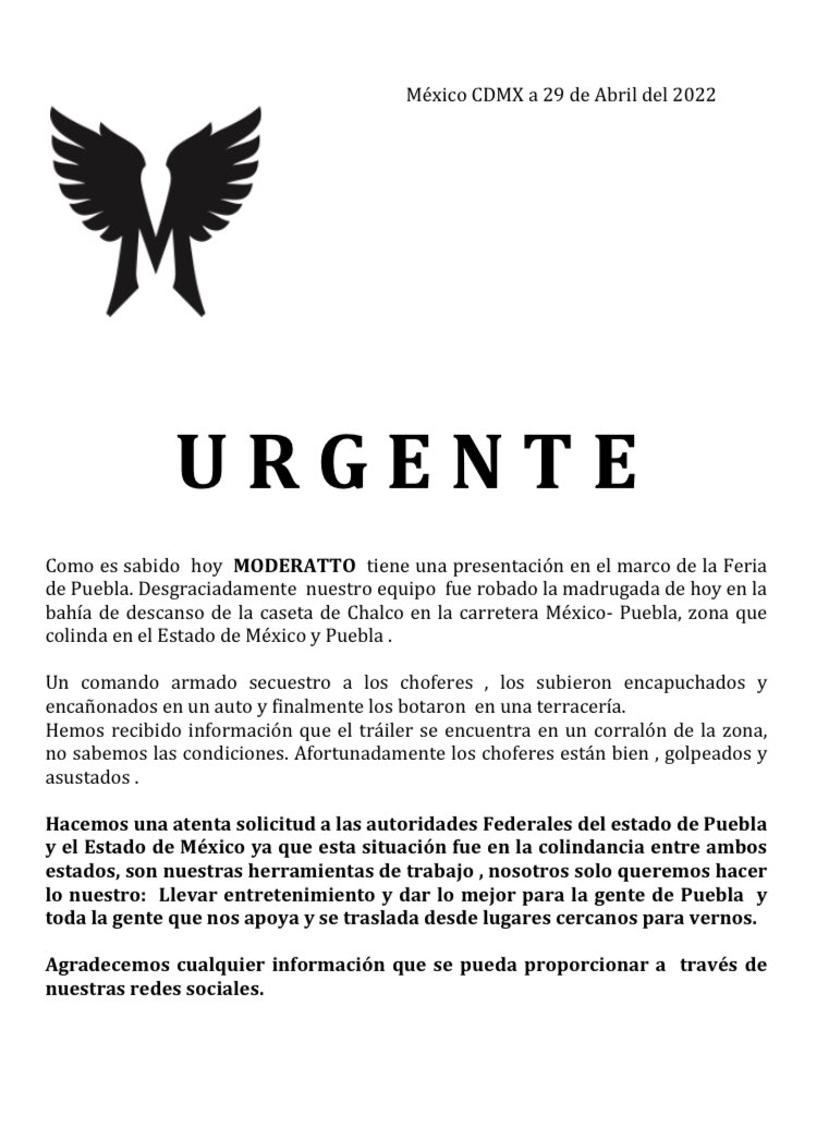 sopitas's tweet photo. 🚨Justo cuando se preparaban para tocar en la Feria de Puebla,el equipo de @moderatto fue robado en el descanso de la caseta de Chalco, en la carretera México-Puebla. 😕

👉 Le pedimos a las autoridades que aborden el caso, que evidencia la violencia en la que vivimos. https://t.co/Ou45XtX12n
