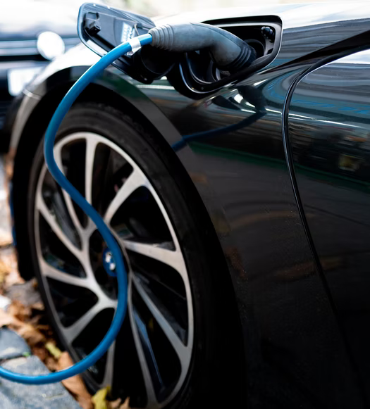 WadeDixon's tweet photo. #FridayTrivia: Do you know when the very first electric vehicle was built? 
.
If you guessed 1832, you're correct! https://t.co/Q5IY8TjLkD