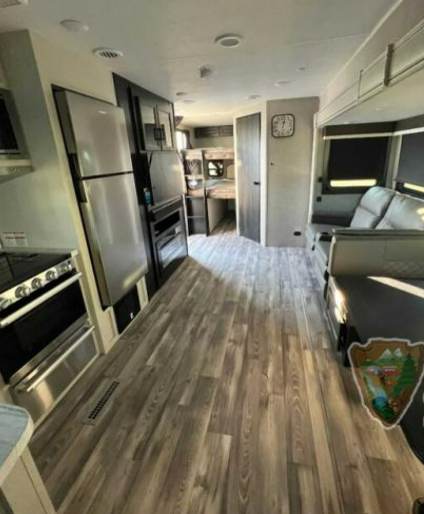 RVStationWaco's tweet image. Ready to stand apart from the crowd?

Roll into the RV park in style with this new 2022 Jayco Eagle HT 284BHOK travel trailer. Features include a private master bedroom &amp;amp; bunkhouse. Schedule your walk-through today at RV Station Waco. ▶️ rpb.li/r7ebto

#JaycoRV #rvlife