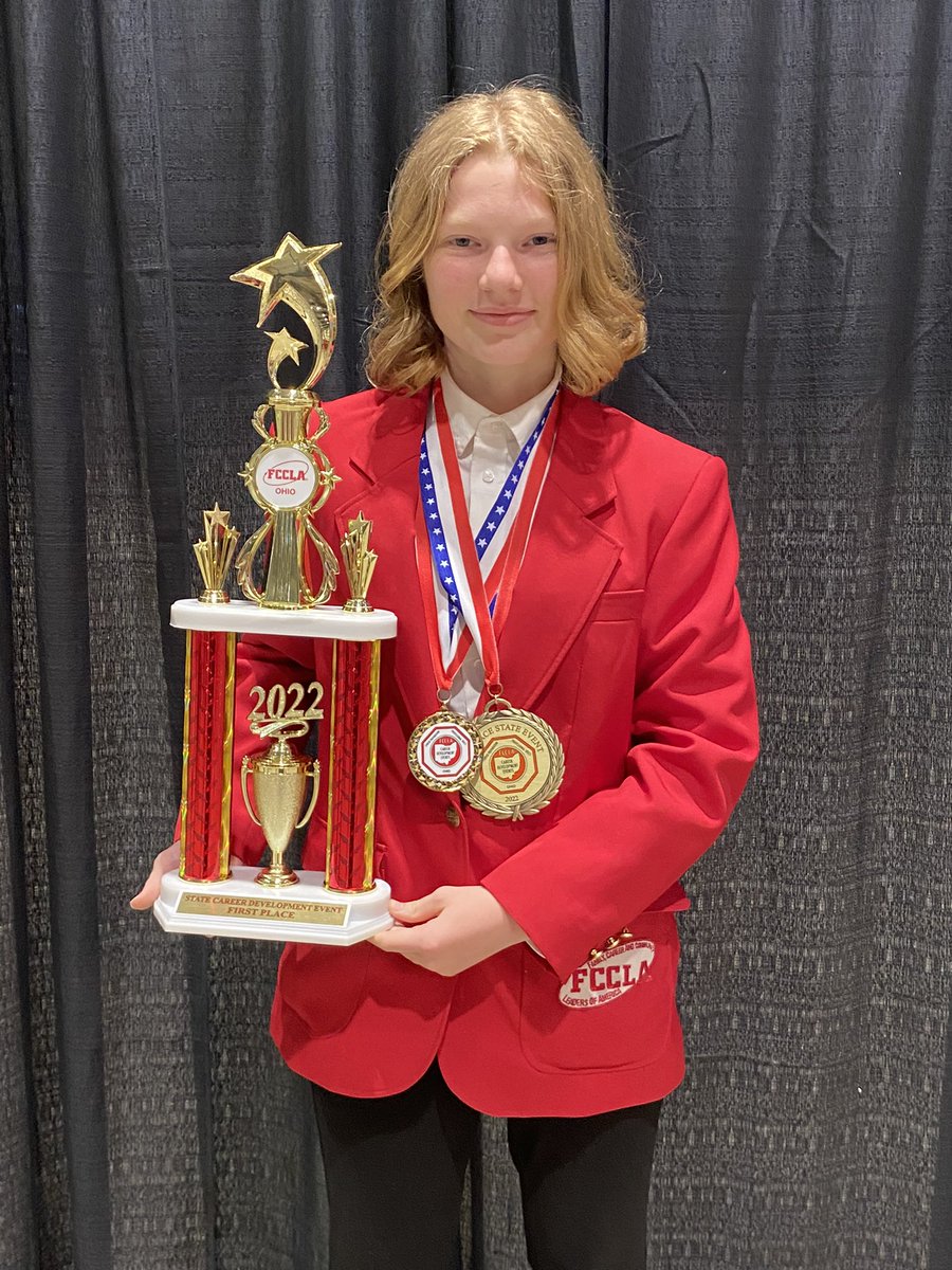 We have a 1st Place! Congratulations Olivia. Gavin and Memphis did not make it to the stage, but they both worked so hard!