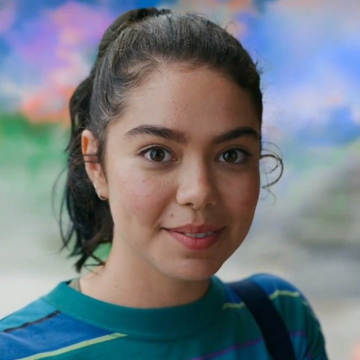 rox_neverland's tweet photo. I so want to kiss @auliicravalho #CrushMovie #Hulu #auliicravalho #biicon #LGBTQ https://t.co/HP7hIbaz29