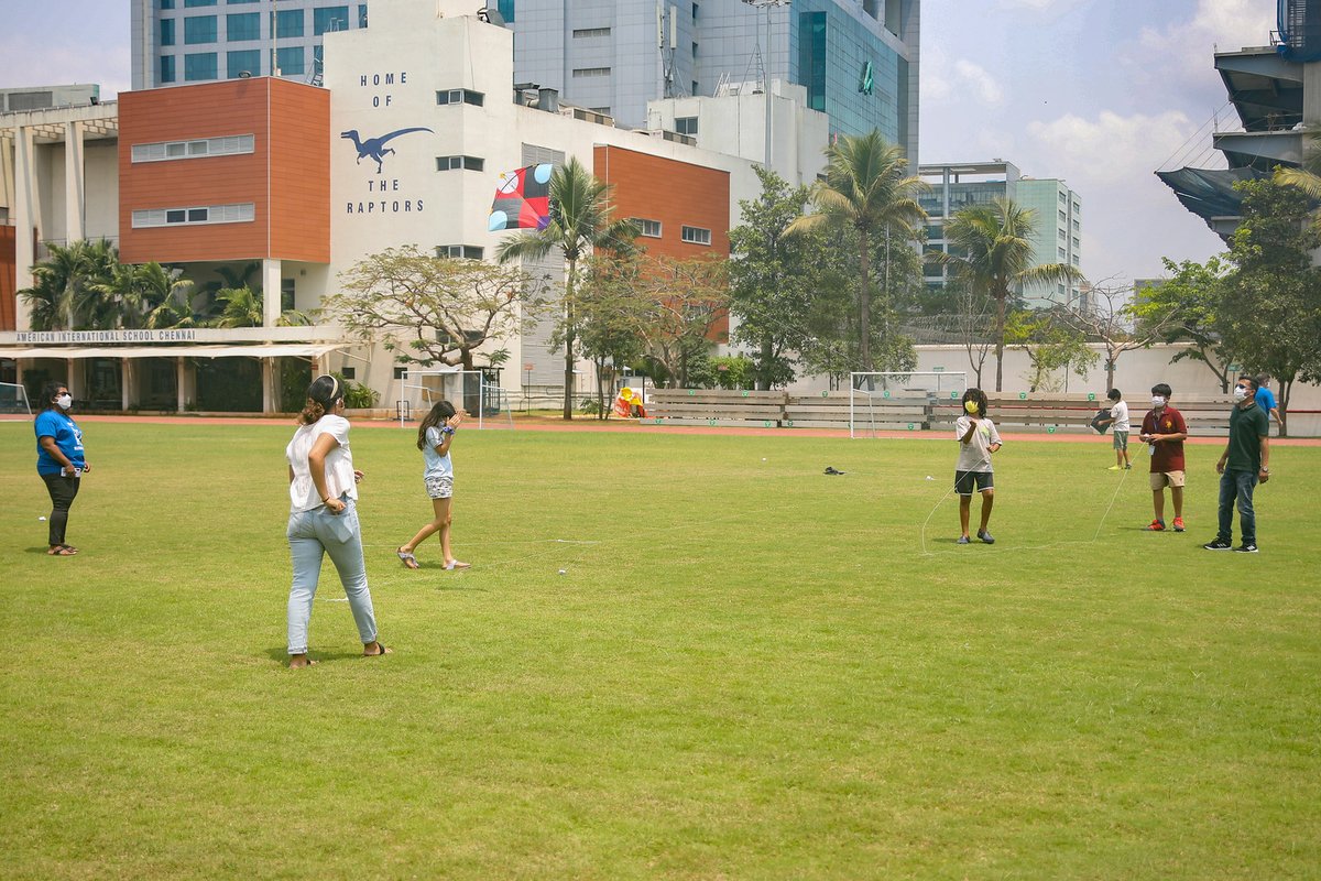 AISChennai's tweet image. #AISCGrade4 enquired into Kite Culture in India by exploring aspects of this tradition across the world and in India. This unit will culminate in #AISChennai&apos;s 1st Kite Festival where students will fly kites they&apos;ve built on their own! #AISCElementary