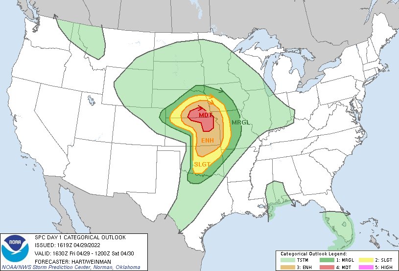 11:21am CDT #SPC Day1 Outlook Moderate Risk: this afternoon and evening over portions of southeast Nebraska and northeast Kansas go.usa.gov/YWq5