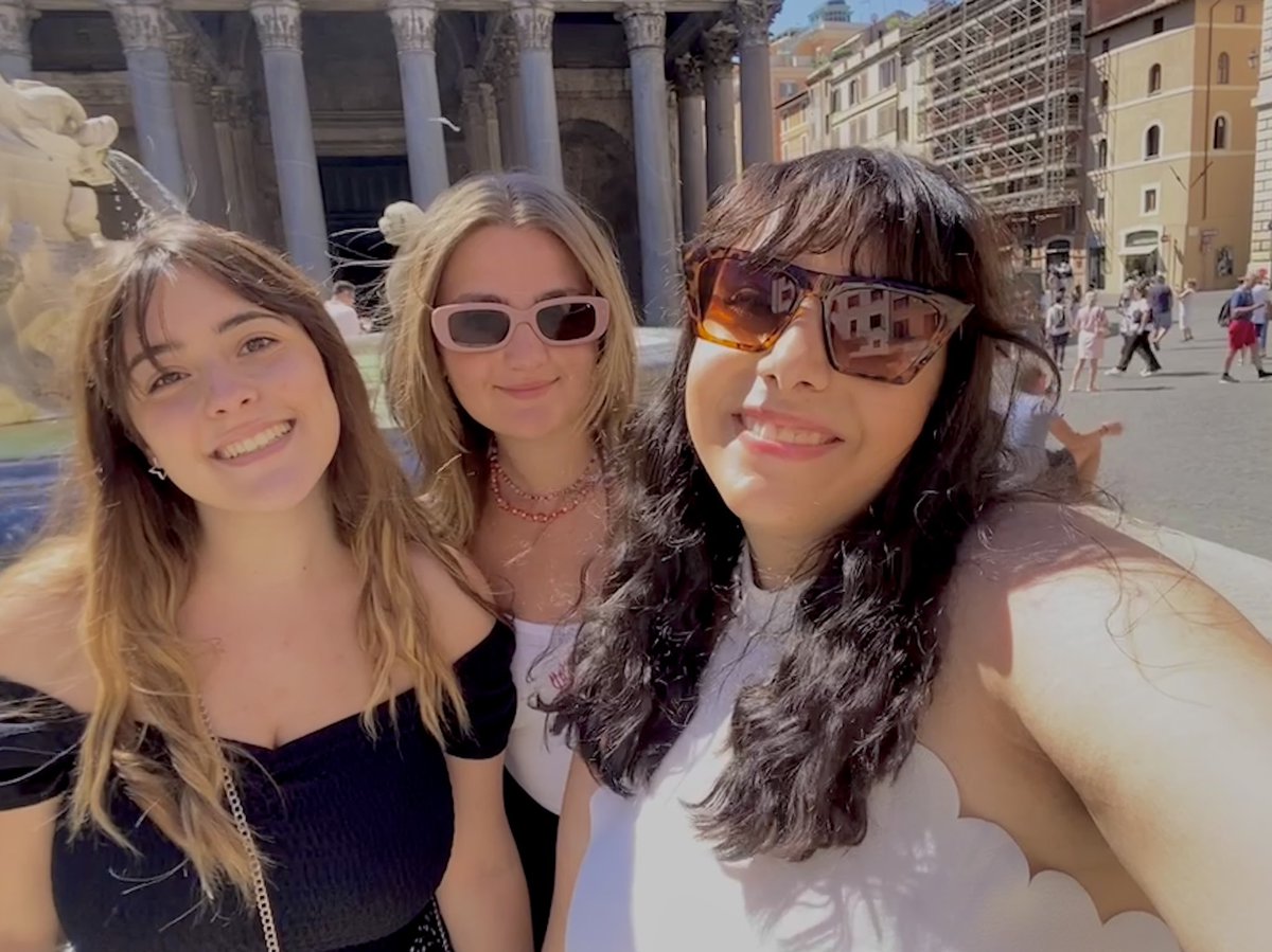 darcyslily's tweet photo. 12 anni insieme a una delle mie persone preferite e non smetterò mai di ringraziarlo per avermi fatto conoscere persone che ormai sono parte di me nonostante la distanza 🤍 25 luglio arriva presto 🫶🏻
#NotTheSameAsItWas @team_world https://t.co/Y2DhickO7C