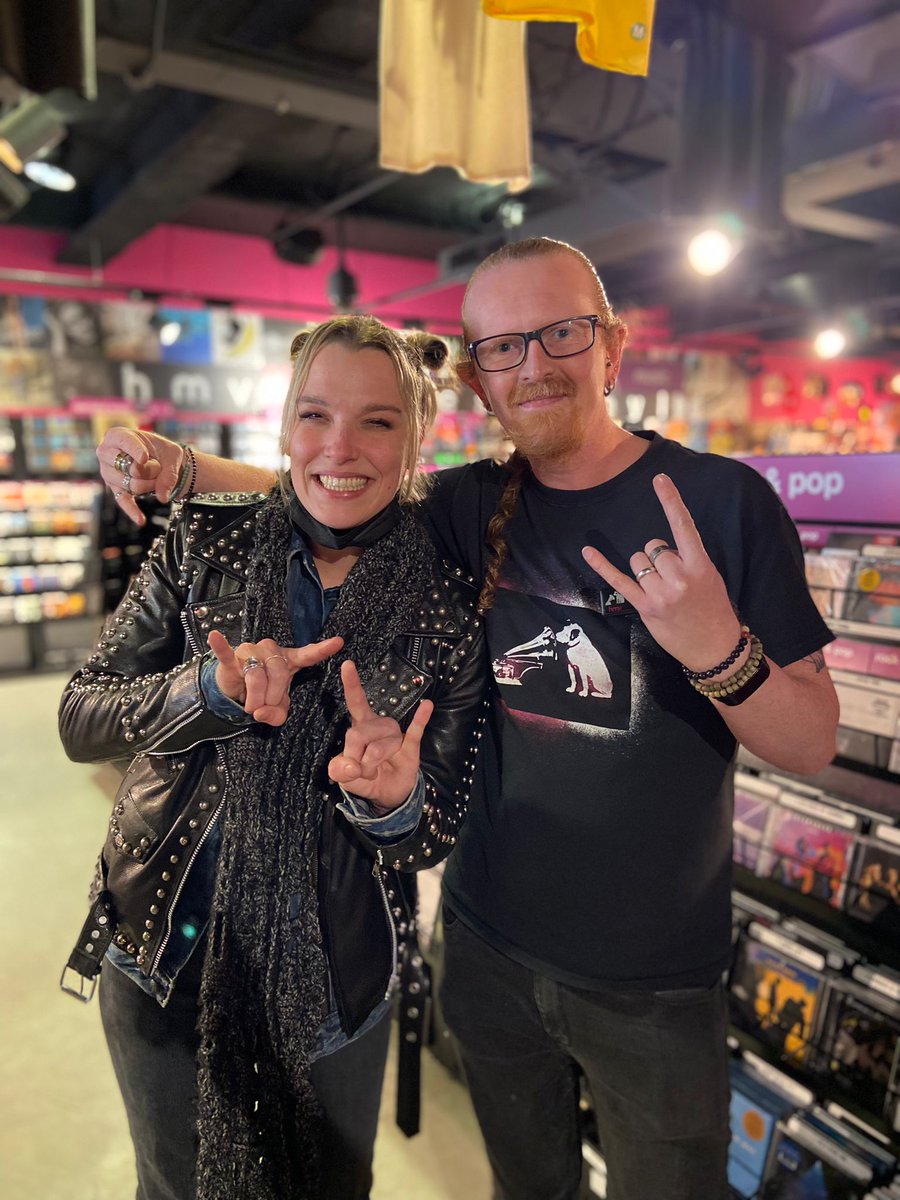 hmv Belfast tweet media