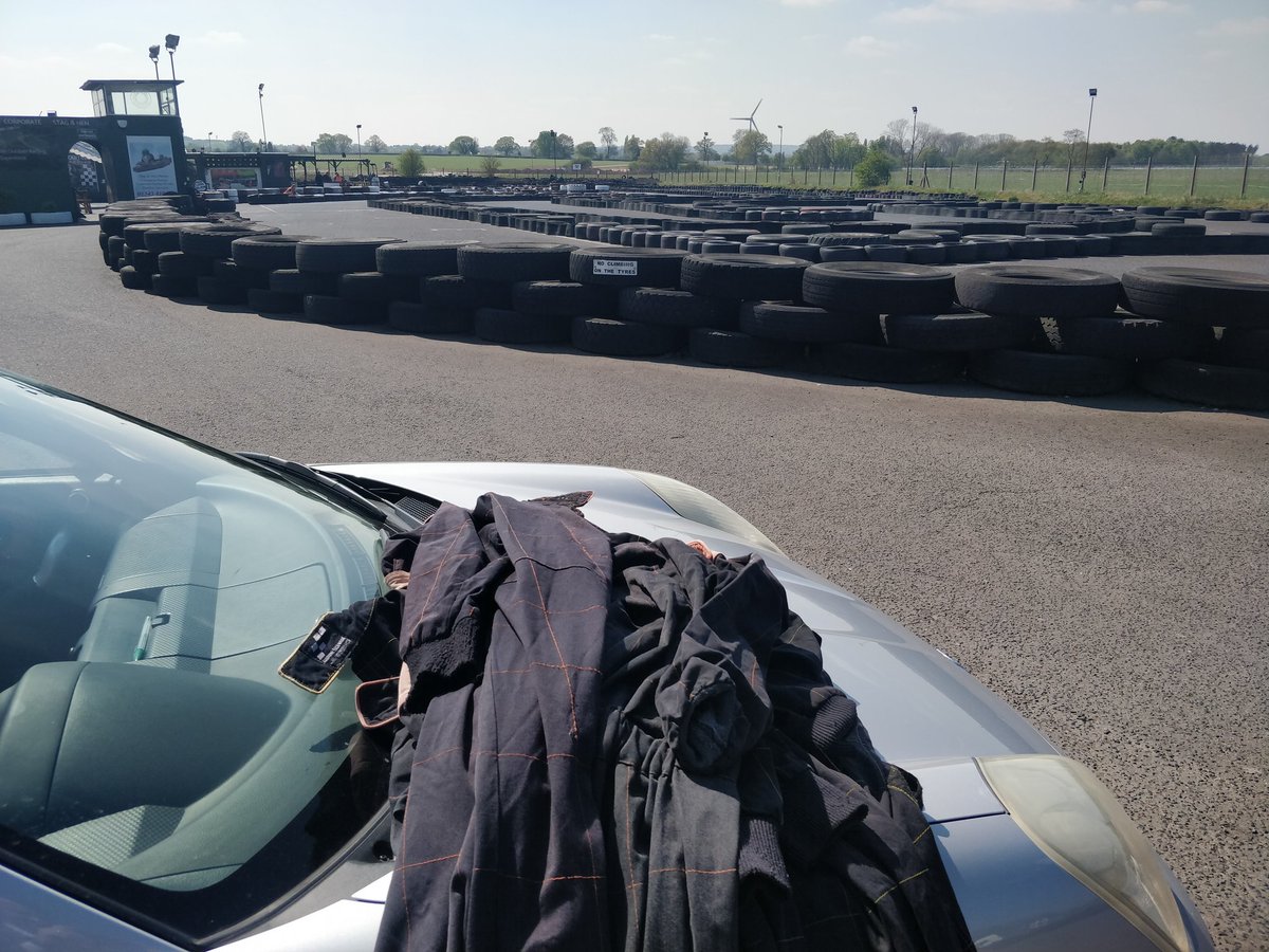 jsjgreen's tweet photo. Thank you for your support @midlandkarting donating race suits to @CoDA_Sinfin @greenpower_team . Really wanted to try my MR2 on the track! 😁 https://t.co/GyL9pU889S