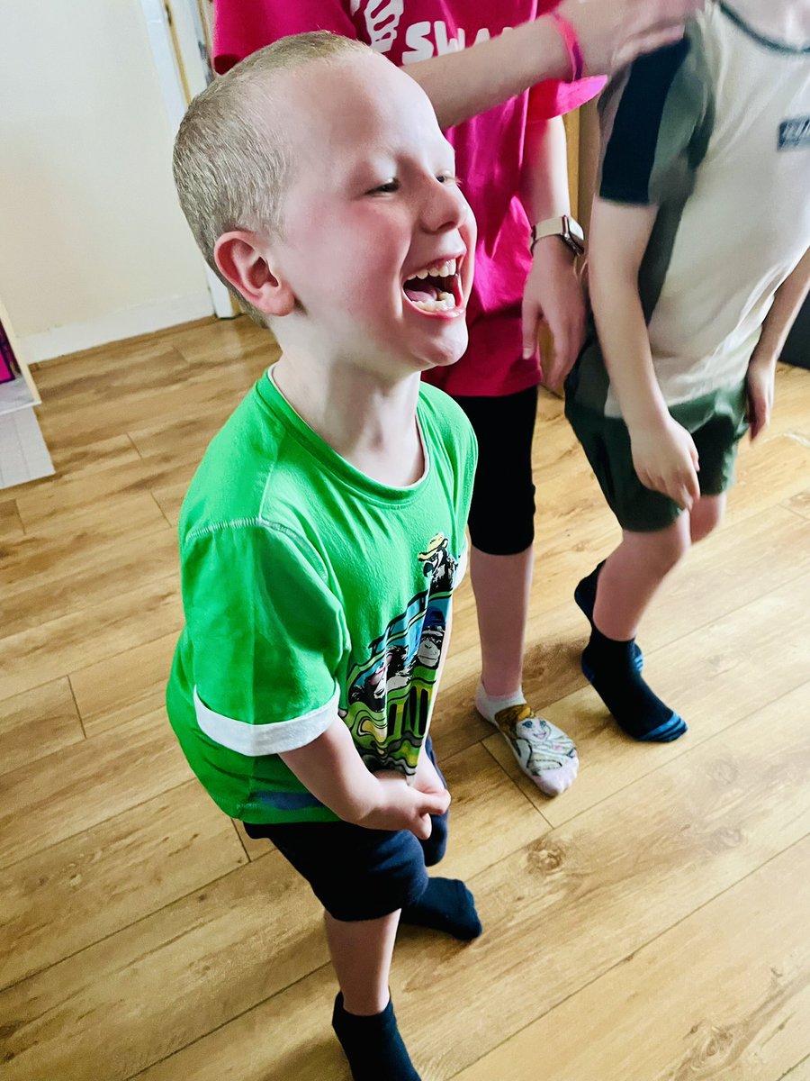 mrs_mango's tweet photo. Virtual disco fun with @SWAN_UK after school 💕 @PartyPeepsBris thank you Nellie, George and Arthur had lots of fun! #UndiagnosedChildrensDay https://t.co/svKOIQApK8