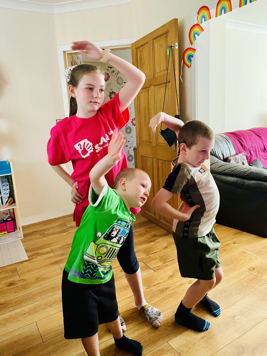mrs_mango's tweet photo. Virtual disco fun with @SWAN_UK after school 💕 @PartyPeepsBris thank you Nellie, George and Arthur had lots of fun! #UndiagnosedChildrensDay https://t.co/svKOIQApK8