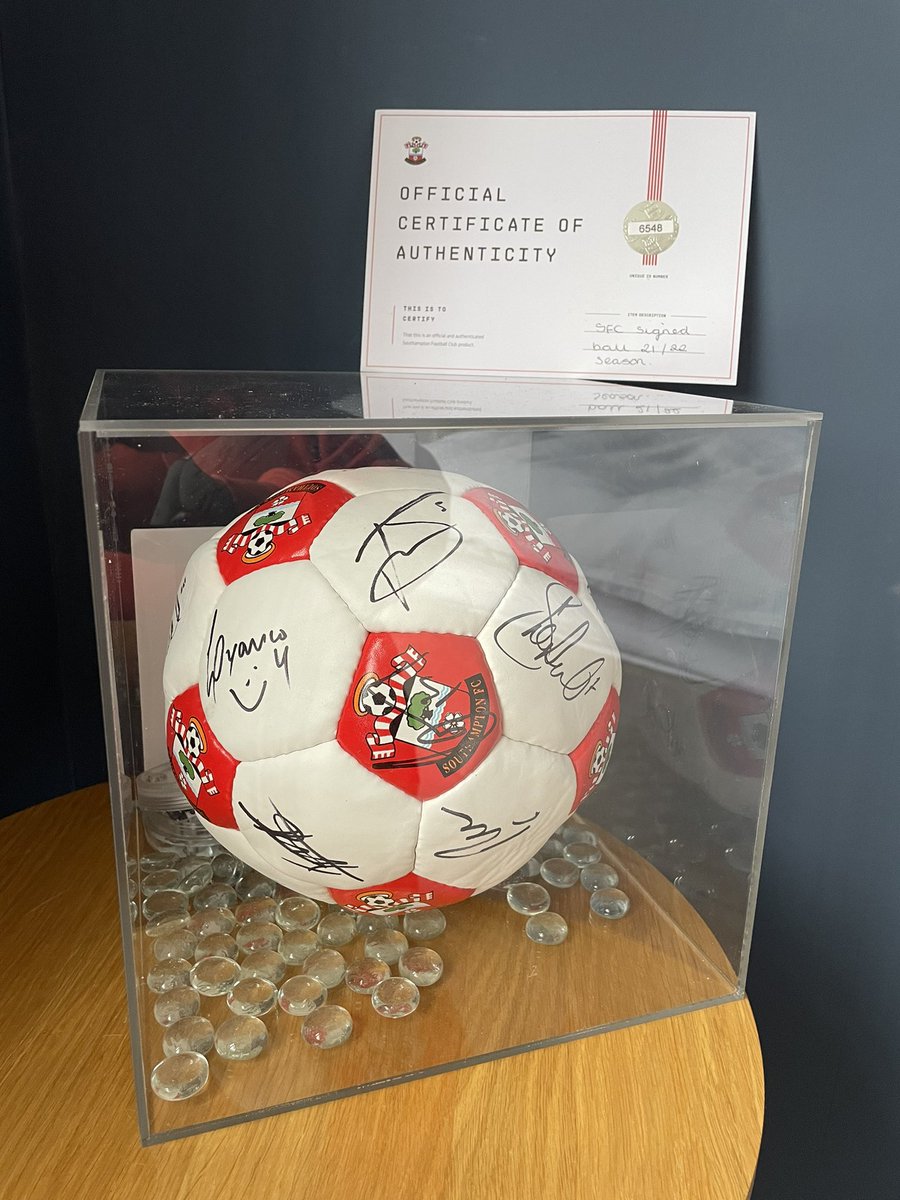Sarah Batters (@sarah_batters) on Twitter photo I’m auctioning the signed <a href="/SouthamptonFC/">Southampton FC</a> ball that I accidentally won in the raffle at the <a href="/SFC_Foundation/">Saints Foundation</a> dinner! All proceeds will go to the #saintsfoundation to support their amazing work! Please retweet #saintsfc fans! ebay.co.uk/itm/3139773322… I’m auctioning the signed <a href="/SouthamptonFC/">Southampton FC</a> ball that I accidentally won in the raffle at the <a href="/SFC_Foundation/">Saints Foundation</a> dinner! All proceeds will go to the #saintsfoundation to support their amazing work! Please retweet #saintsfc fans! ebay.co.uk/itm/3139773322…