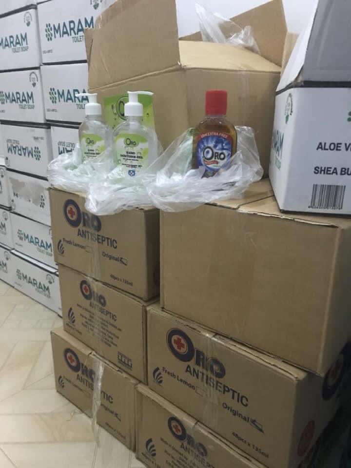 AbdulRazakYaku2's tweet photo. C-19 turned us into philanthropist doing our little actions to support our communities. My family and I decided to stand up. #changeagent
@UKinGhana #ARYFoundation @DiploTom @covid19nz @WHO @UNOCHA @GhanaHealthNews @HCThompson001 @larajoyk #HumanitarianAction https://t.co/N8sGPDCVii