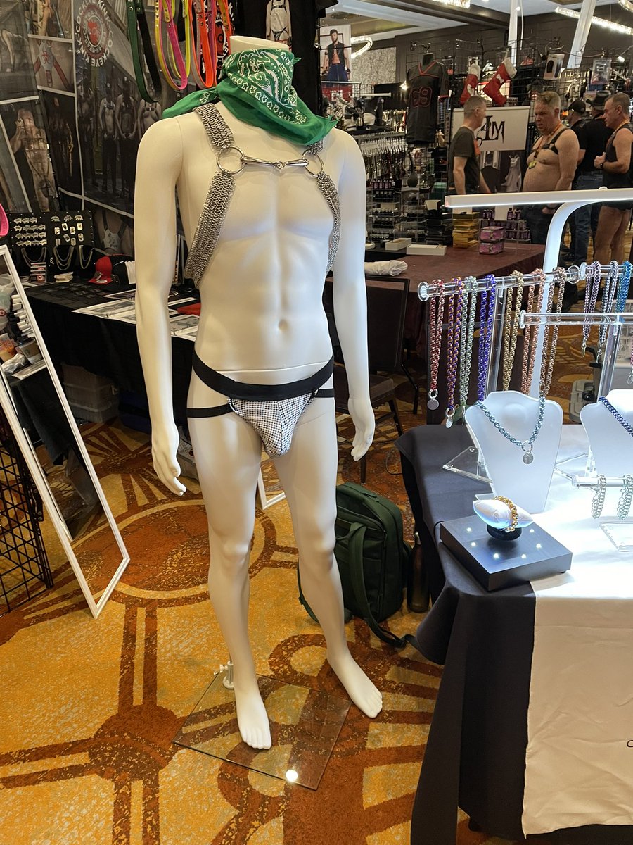 strictlygeneric tweet media