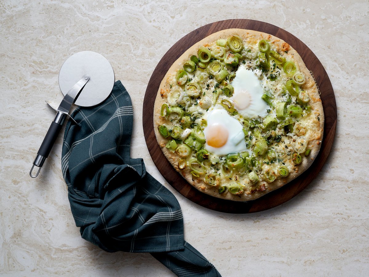 We all have our favourite ways to enjoy Castello® Cheese - what about an Eggy Pizza - with Extra Mature Tickler Cheddar and Leeks?

Discover our favourite leftover cheese recipes and open up a new world of flavour 👉  bit.ly/3LtAUoB #recipeoftheday