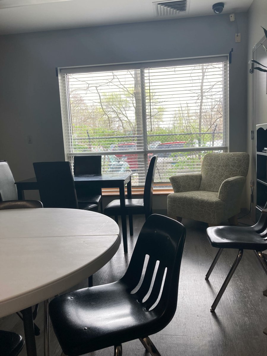 RoyseBrinkmeyer's tweet photo. Thanks @CUatHome2012 for showing us around your facilities, we are proud to be a sponsor of One Winter Night! https://t.co/Ea8Wz76Dq5

#cuathome #roysebrinkmeyer #homeless #community #helpingourfriends #homelessnessawareness #champaignresources #volunteering #champaignnonprofit https://t.co/eYgywlCEWQ