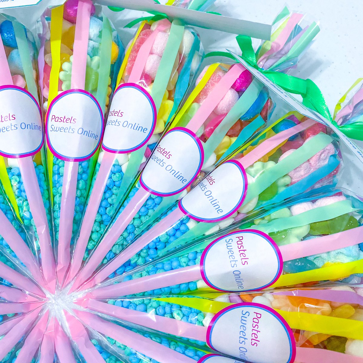 pastels_sweets's tweet photo. We love these Sweet Cones made
for a little girls birthday party on short notice! Filled with a variety of colourful sweets and finished with
personalised message tags.
So cute! 💖🎉🍬 #sweetconesuk #pickandmix #supportsmallbusiness #dorsetbusiness #sweetdelivery #mumsnet https://t.co/QUplrFb95I