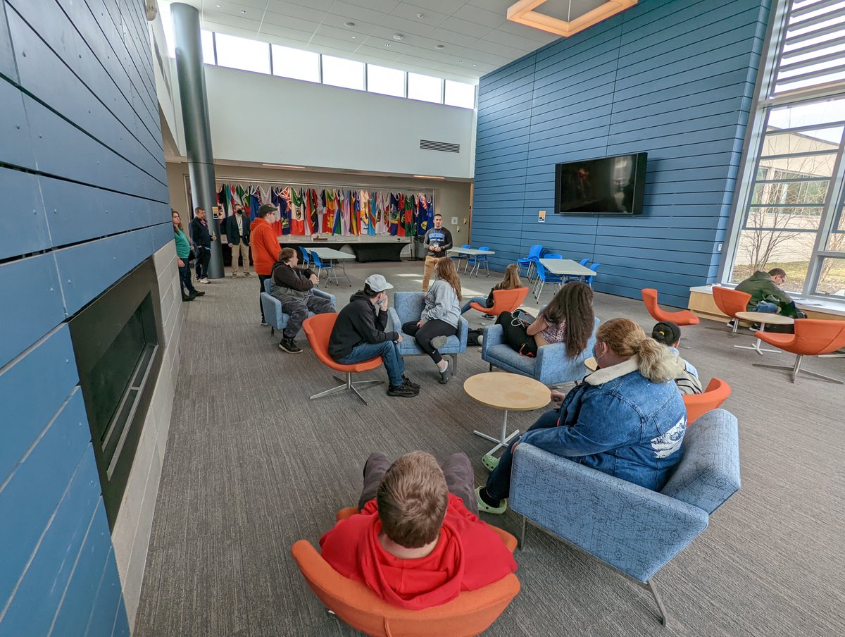 BerkshireCC's tweet photo. On Monday this week, #MyBCC was excited to provide Taconic High School students in the Culinary Arts program a tour of the renovations occurring on campus and share all of the amazing efforts underway in the Berkshire Culinary Institute! 😍 🍽️ 🥧 #macommunitycollege https://t.co/7Zzxk9H0br
