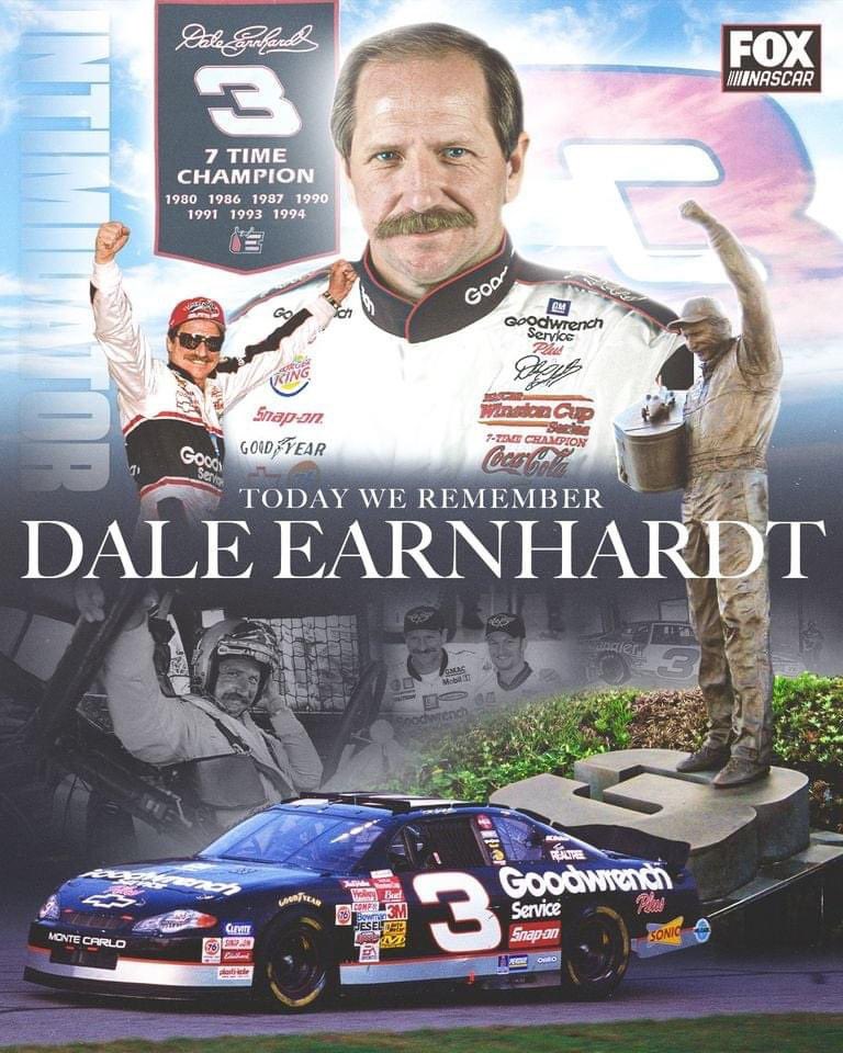 NASCARONFOX's tweet photo. 3️⃣🏁 https://t.co/FBRVEy3Ytd
