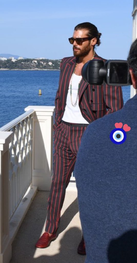 Getting serious whiplash with all the #CanYaman content after a drought🤣😂 I love it, the coolest, hippest man around #CanYamanMontecarloFilm